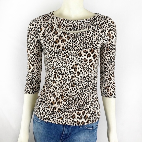 Carmen Marc Valvo leopard print blouse size XS - Picture 2 of 6